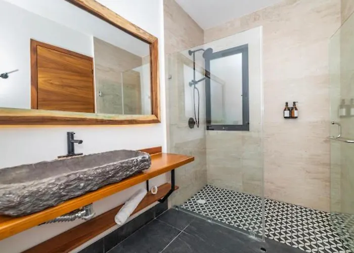 Paradise Veleta 4br Private Pool & Jacuzzi Villa *